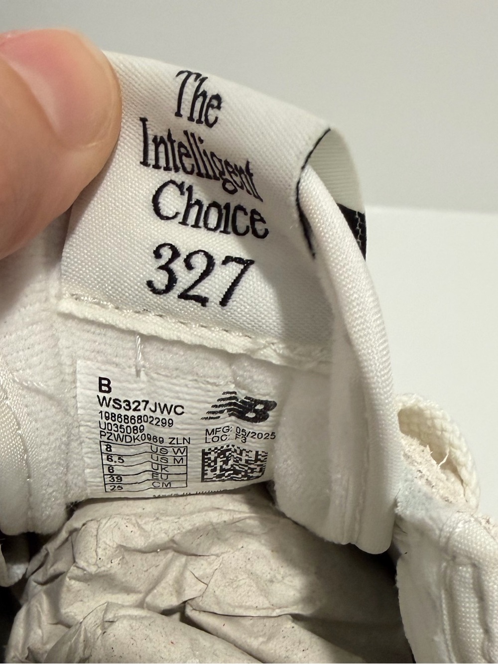 NWOB New Balance 327 Sneakers Sea Salt/Monarch/Burgundy 8 - Picture 14 of 16